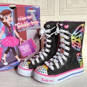 Skechers Girls Twinkle Toes Lights up Shoes New Size 11 toddler
